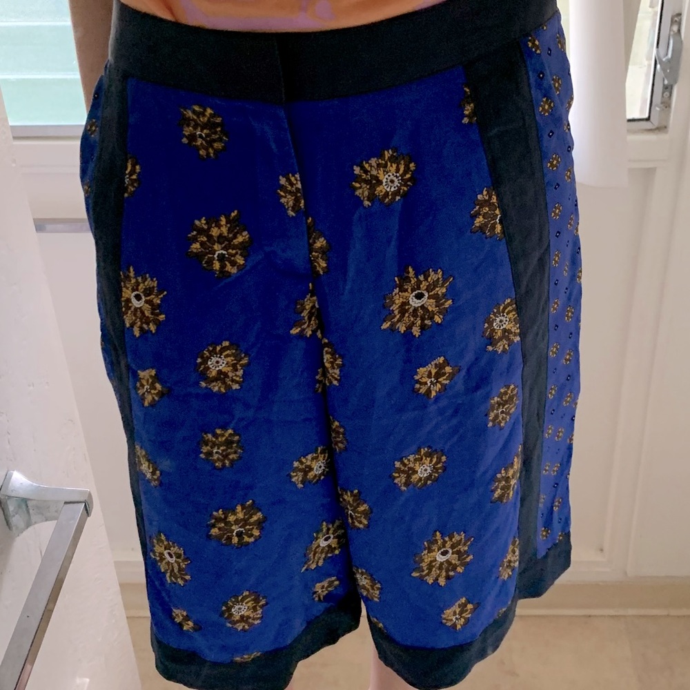 Club Manaco Blue Print Skirt